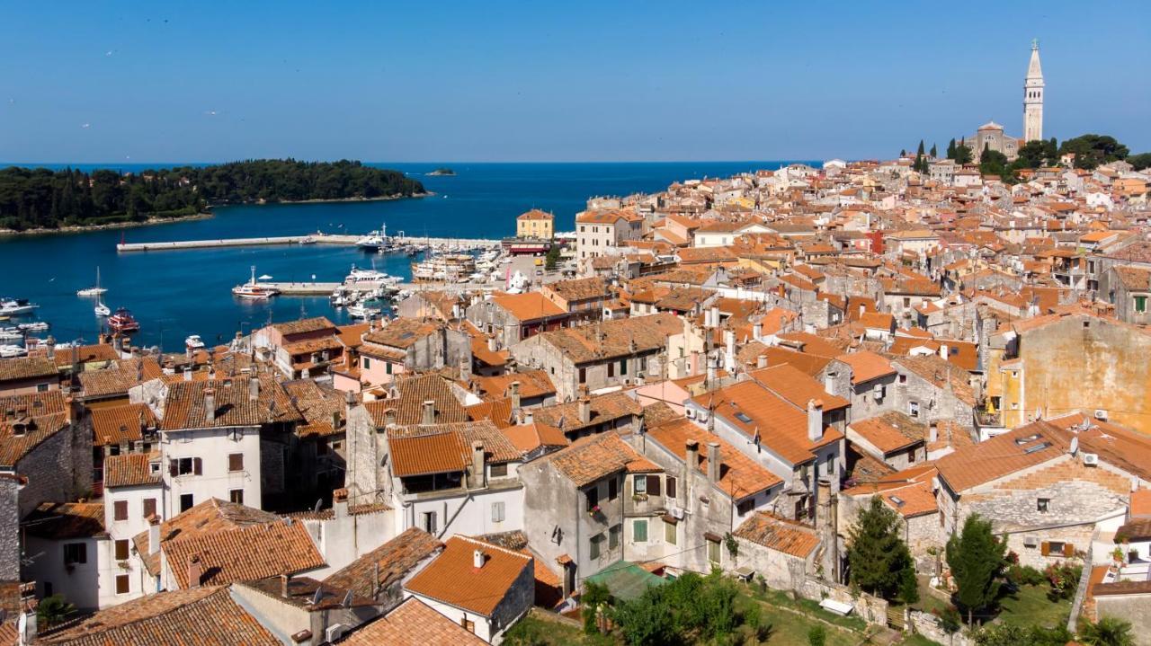 Joseph'S Yard Apartment Rovinj Buitenkant foto